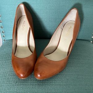 ALDO pumps, size 8.5 camel tan color